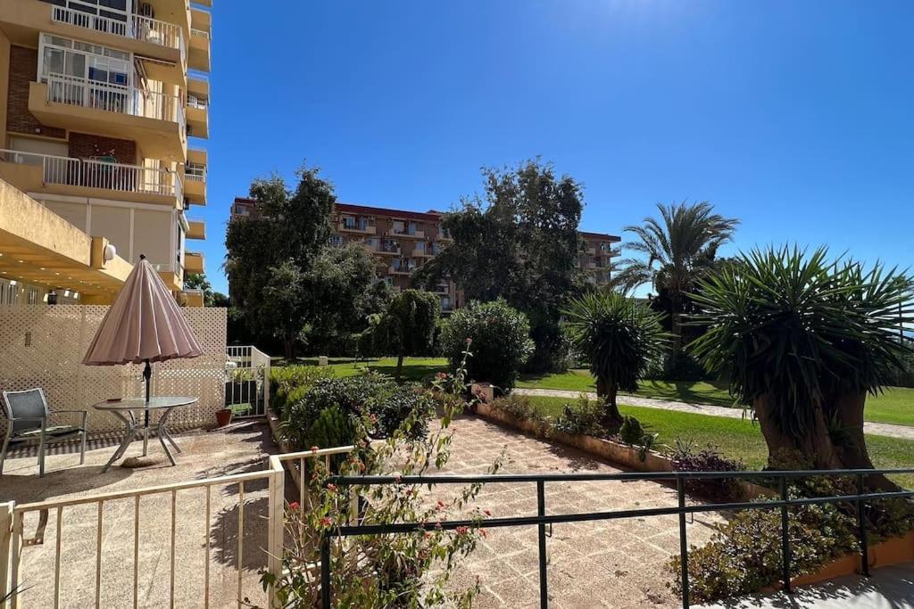 Estudio Aguila Con Vistas Al Mar Benalmádena Exteriör bild